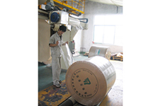 半自動紙卷包裝機(jī)